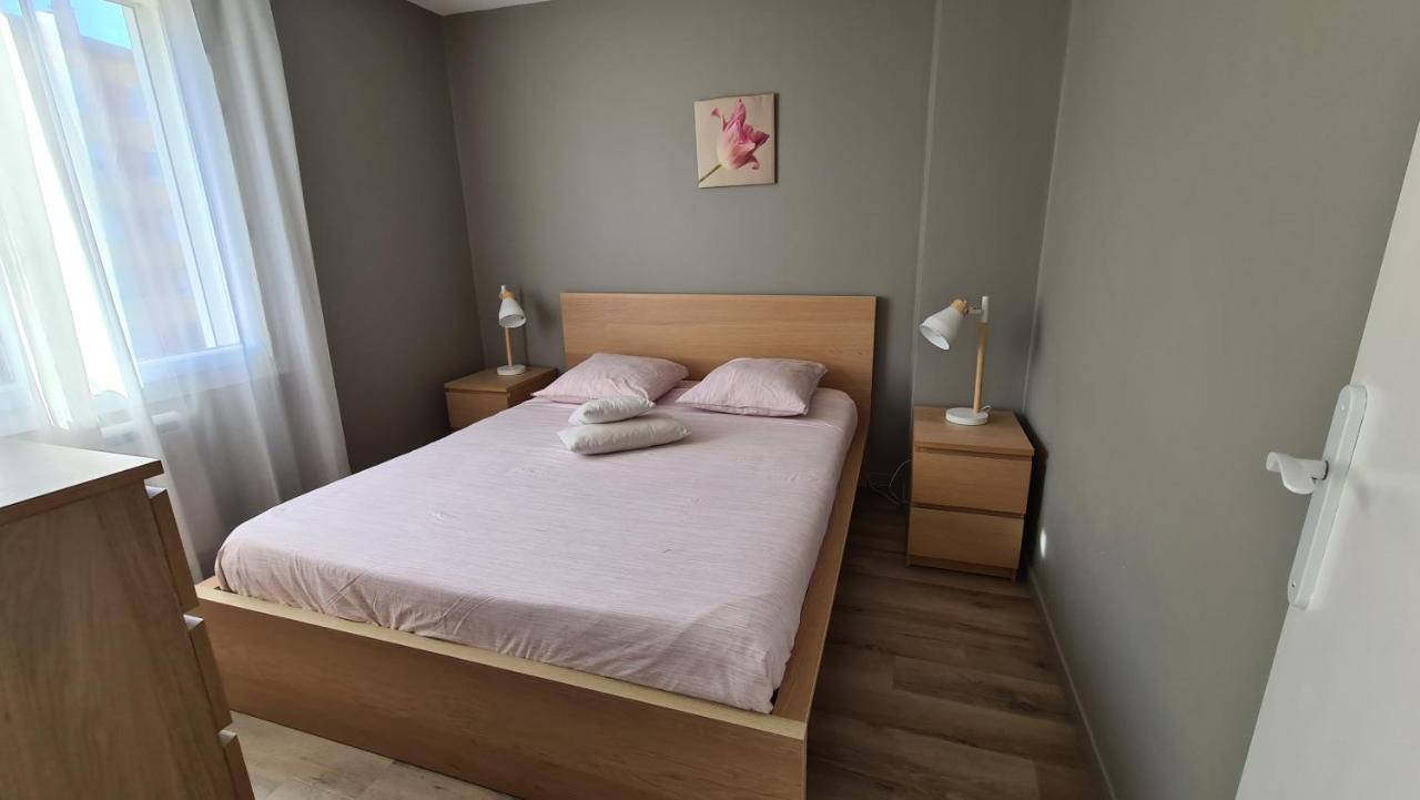 Appartement Moderne De 54 M, 2 Chambres ラ・セーヌ・シュル・メール エクステリア 写真